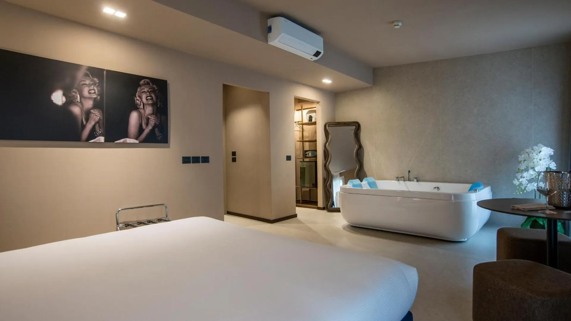 Bocca Di Leone Luxury Suite Řím 0*,  Itálie